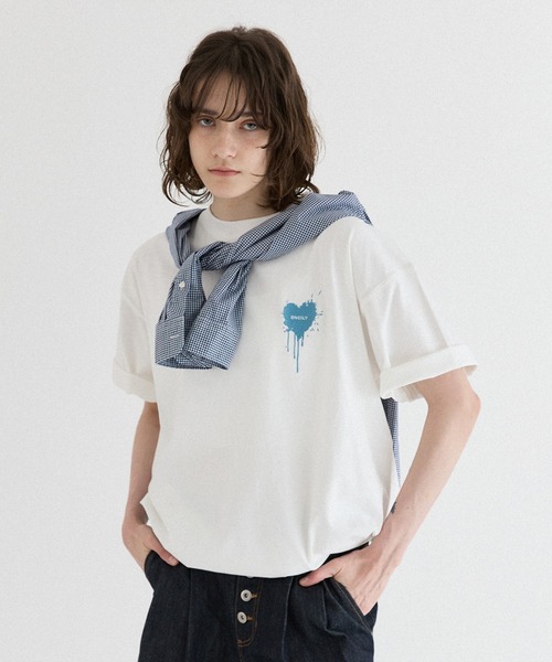 ONCILY（オンシェリー）の「26SS HEART LOGO DRAW CODE T-SHIRT / ハートロゴドローコードTシャツ（Tシャツ/カットソー・メンズ・ピンク/ホワイト系その他3/ホワイト系その他/ホワイト系その他5/ライトブルー/ブラック系その他2/ブラック/ネイビー系/ブラック系その他3/ブラック系その他/ホワイト系その他4/ホワイト系その他2/ボルドー/ネイビー系1・SMALL/LARGE/MEDIUM）」の6枚目の写真