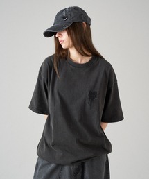 ONCILY（オンシェリー）の「26SS HEART LOGO DRAW CODE T-SHIRT / ハートロゴドローコードTシャツ（Tシャツ/カットソー）」