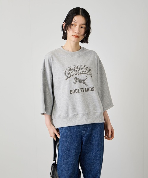 Mac-House（マックハウス）の「Idnes　ミニ裏毛 フロントプリント 5分袖Tシャツ（Tシャツ/カットソー・レディース・グレー/サックスブルー/ブラウン・FREE）」の7枚目の写真