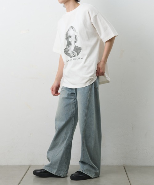 COLONY 2139(コロニートゥーワンスリーナイン)の「ConVenir/GENIUS プリントTEE(Tシャツ/カットソー・メンズ・グレー系その他2/ホワイト系その他/グレー系その他3/ブラック系その他3/ブラック系その他/ホワイト系その他2/ホワイト系その他3/グレー系その他/ブラック系その他2・LARGE/MEDIUM)」の15枚目の写真