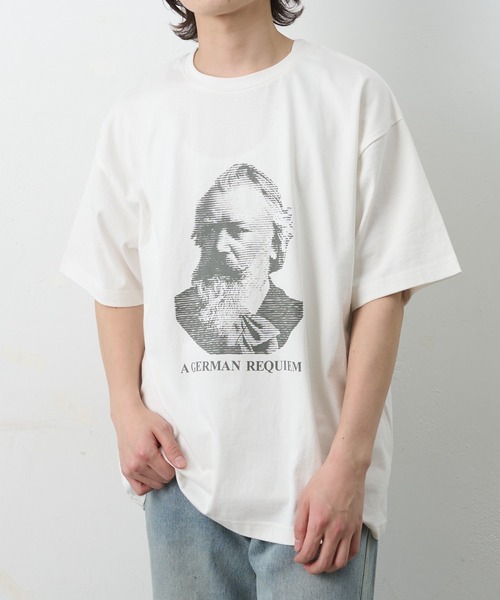 COLONY 2139(コロニートゥーワンスリーナイン)の「ConVenir/GENIUS プリントTEE(Tシャツ/カットソー・メンズ・グレー系その他2/ホワイト系その他/グレー系その他3/ブラック系その他3/ブラック系その他/ホワイト系その他2/ホワイト系その他3/グレー系その他/ブラック系その他2・LARGE/MEDIUM)」の10枚目の写真