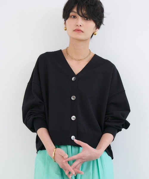 BARNYARDSTORM（バンヤードストーム）の「BARNYARDSTORM /  ワイドシルエットＶカーディガン / ハンドウォッシャブル（カーディガン/ボレロ・レディース・セージグリーン/ブラック・FREE）」の2枚目の写真