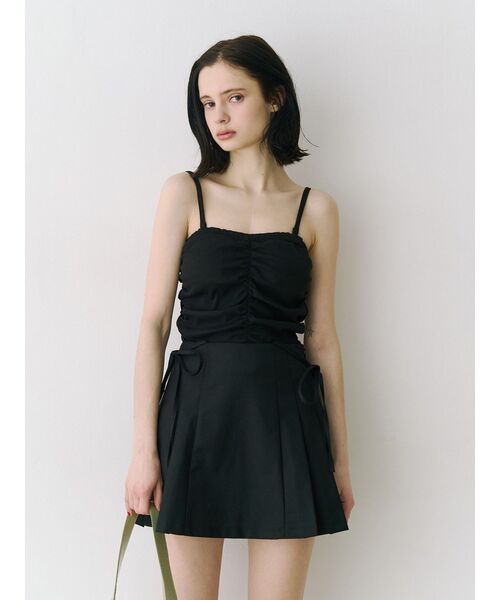 jouetie（ジュエティ）の「バックオープンチューブトップ（キャミソール・レディース・ブラック/レッド/オフホワイト・MEDIUM）」の2枚目の写真