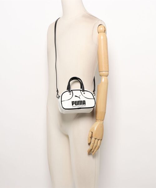 PUMA(プーマ)の「PUMA プーマ U 1976 MICRO GRIP BAG バッグ 091824 08WH/BK(ボディバッグ/ウエストポーチ・メンズ・ホワイト・FREE)」の2枚目の写真