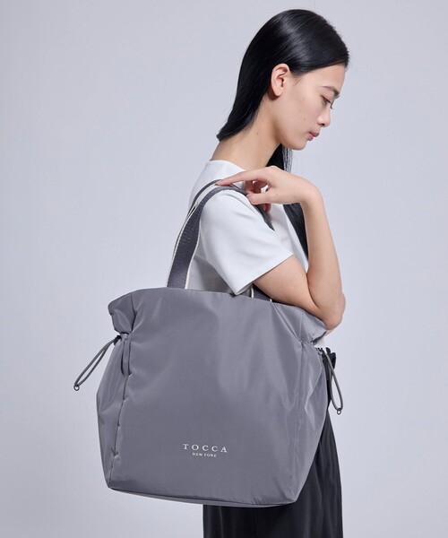 TOCCA（トッカ）の「ETTORE BAG トートバッグ（トートバッグ・レディース・ベージュ系/ブラック系/ライトグレー系・F）」の8枚目の写真