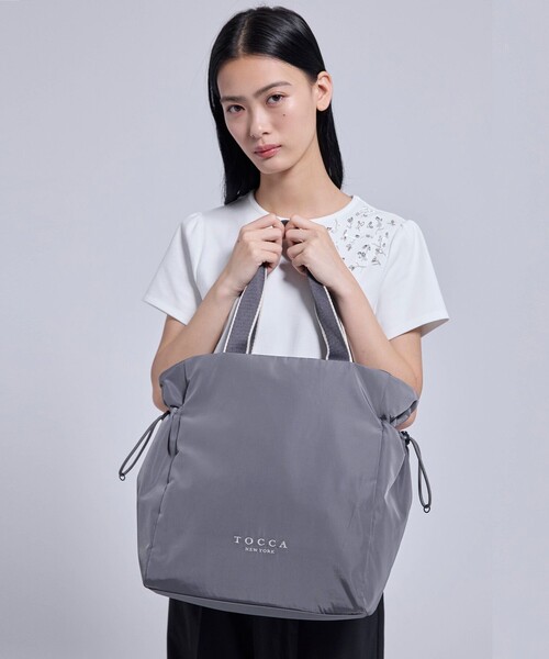 TOCCA（トッカ）の「ETTORE BAG トートバッグ（トートバッグ・レディース・ベージュ系/ブラック系/ライトグレー系・F）」の9枚目の写真