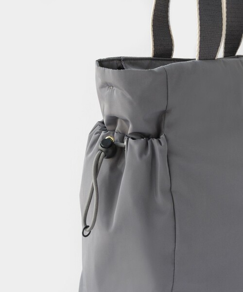 TOCCA（トッカ）の「ETTORE BAG トートバッグ（トートバッグ・レディース・ベージュ系/ブラック系/ライトグレー系・F）」の15枚目の写真