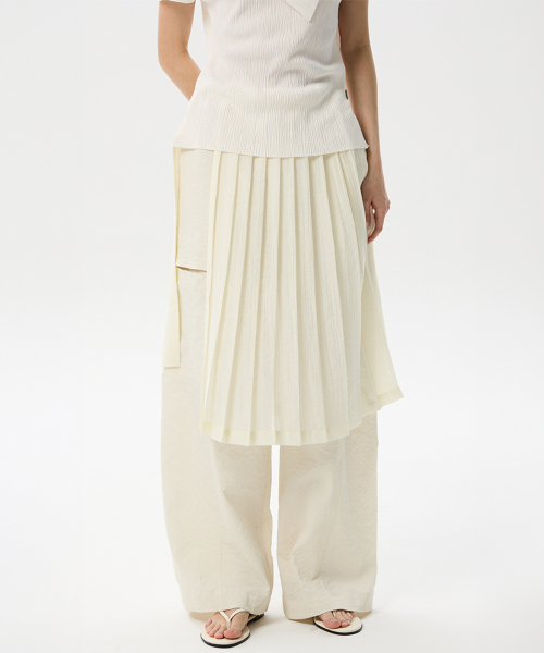 MIDNLOW（ミッドアンドロー）の「Pleats Layered Skirt (Ivory)（スカート・レディース・その他・FREE）」の2枚目の写真