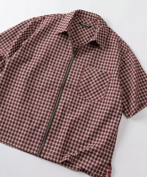 SlashDate（スラッシュデイト）の「【82】ショート丈  フロントジップ チェック 半袖シャツ/ユニセックス/レディース/メンズ（シャツ/ブラウス・メンズ・ブラック/ブルー/レッド・M/L）」の3枚目の写真