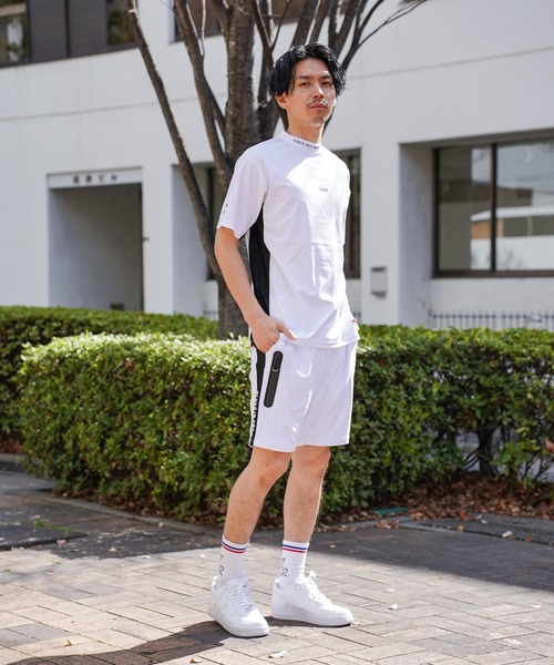 LUXE/R GOLF(ラグジュ ゴルフ)の「(RM)【LUXE/R GOLF】ストレッチ スムース ロゴ ハイネック Tシャツ(Tシャツ/カットソー・メンズ・ブラック/ネイビー/チャコールグレー/ホワイト・X-LARGE/LARGE/MEDIUM)」の15枚目の写真
