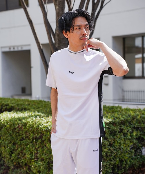 LUXE/R GOLF(ラグジュ ゴルフ)の「(RM)【LUXE/R GOLF】ストレッチ スムース ロゴ ハイネック Tシャツ(Tシャツ/カットソー・メンズ・ブラック/ネイビー/チャコールグレー/ホワイト・X-LARGE/LARGE/MEDIUM)」の16枚目の写真