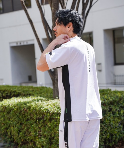 LUXE/R GOLF(ラグジュ ゴルフ)の「(RM)【LUXE/R GOLF】ストレッチ スムース ロゴ ハイネック Tシャツ(Tシャツ/カットソー・メンズ・ブラック/ネイビー/チャコールグレー/ホワイト・X-LARGE/LARGE/MEDIUM)」の19枚目の写真