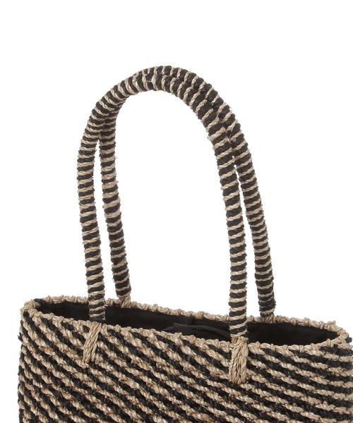 The Bagmati(ザバグマティ)の「【Bagmati (バグマティ)】アバカバスケット(かごバッグ・レディース・ブラック/ブラウン・FREE)」の4枚目の写真