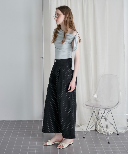 LOSCa(ロスカ)の「ドットパターンワイドパンツ(その他パンツ・レディース・ブラック/アイボリー・FREE)」の18枚目の写真