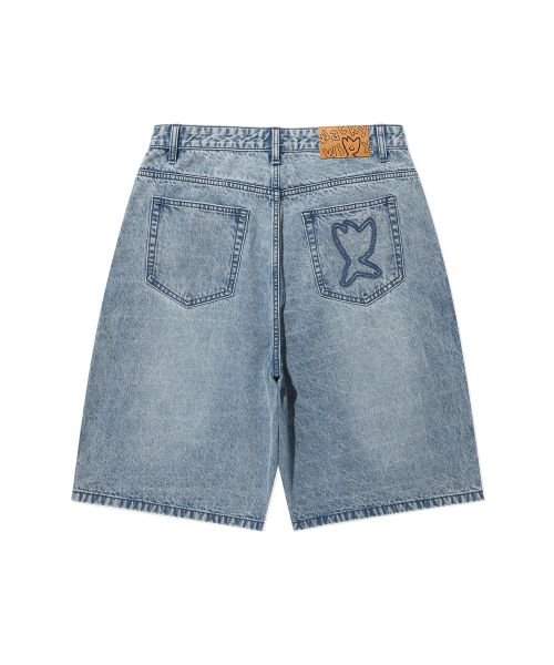 Wacky WiLLy（ワッキーウィリー）の「ベーシックバミューダデニムショートパンツブルー（その他パンツ・レディース・その他・SMALL/MEDIUM/LARGE/X-LARGE）」の3枚目の写真