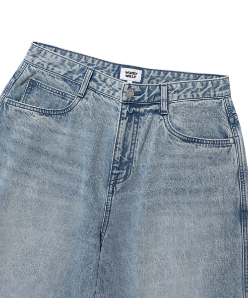 Wacky WiLLy（ワッキーウィリー）の「ベーシックバミューダデニムショートパンツブルー（その他パンツ・レディース・その他・SMALL/MEDIUM/LARGE/X-LARGE）」の4枚目の写真