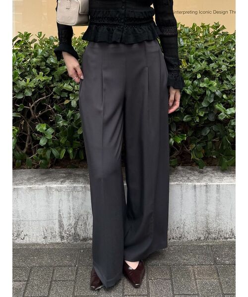 LAGUNAMOON(ラグナムーン)の「バイカラーライトベルトパンツ 【夏服】【オフィスカジュアル】(その他パンツ・レディース・ベージュ/チャコールグレー/アイボリー・MEDIUM/SMALL)」の3枚目の写真