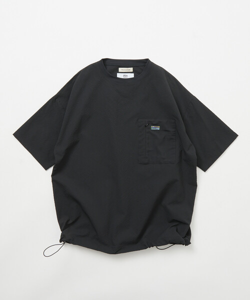 FREAK'S STORE(フリークスストア)の「<UVカット・接触冷感・吸水速乾> AiRide/エアライド リラックスフィット 異素材ポケット シアサッカープルオーバートップ 限定展開(Tシャツ/カットソー・メンズ・ブラック/ブラウン/チャコールグレー/ネイビー・MEDIUM/SMALL/LARGE)」の5枚目の写真