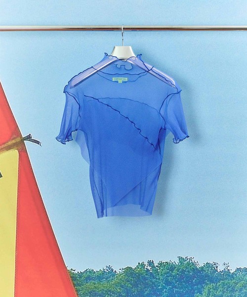 kotohayokozawa（コトハヨコザワ）の「【kotohayokozawa/コトハヨコザワ】GHOST TODO TOP SHORTSLEEVE HIGHNECK +INNER/ゴーストトゥードゥショートスリーブハイネックインナー（Tシャツ/カットソー・レディース・ライトブルー/ブラック/ホワイト/ブルー・FREE）」の8枚目の写真