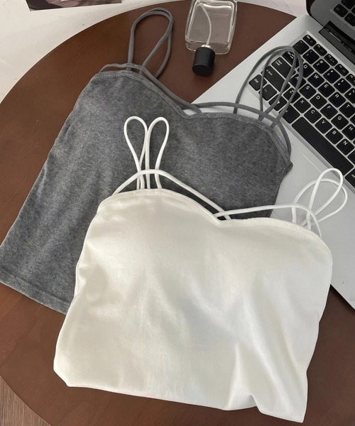 yuue' ( wear )(ユーイ)の「カップ付きクロスデザインキャミソール(キャミソール・レディース・ブラック/グレー/ホワイト・FREE)」の5枚目の写真