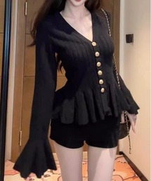 金ボタンVネックペプラムカーディガン