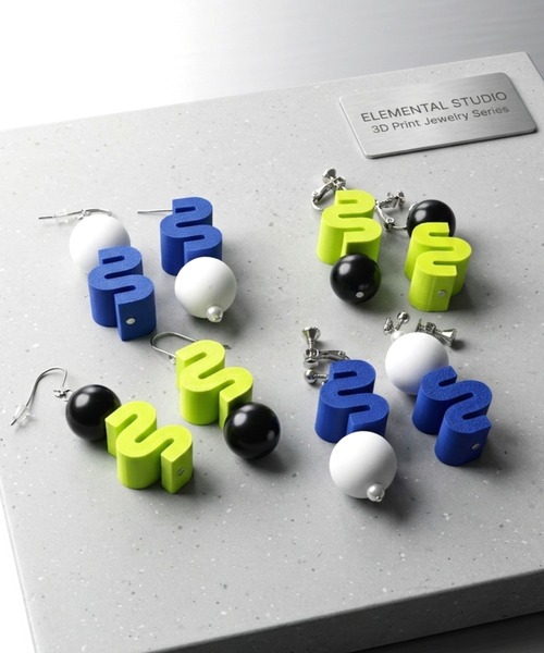 TONE SELECT GOODS（トーンセレクトグッズ）の「【Beauty bell】カラフルうねうねピアス（ピアス（両耳用）・レディース・オレンジ/ブルー/パープル/その他/ブラック/ブラック系その他2・FREE）」の10枚目の写真