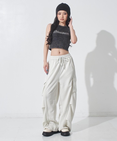 ANAP(アナップ)の「同色ライン カーゴ スウェットパンツ(スウェットパンツ・レディース・ピンク/グレー/ホワイト/ブラック・F)」の9枚目の写真