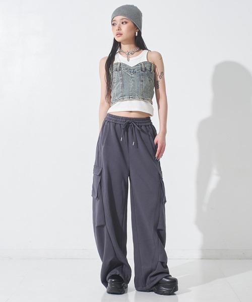 ANAP(アナップ)の「同色ライン カーゴ スウェットパンツ(スウェットパンツ・レディース・ピンク/グレー/ホワイト/ブラック・F)」の22枚目の写真