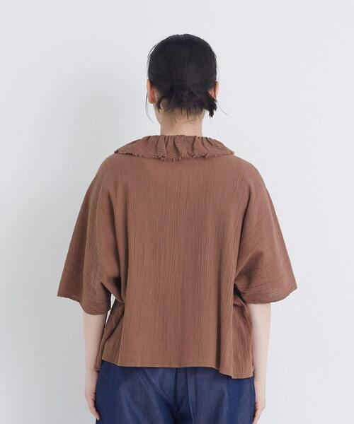 conges payes ADIEU TRISTESSE(コンジェ ペイエ アデュートリステス)の「ランダムフリルブラウス(シャツ/ブラウス・レディース・ブラウン/グレー系その他・38)」の4枚目の写真