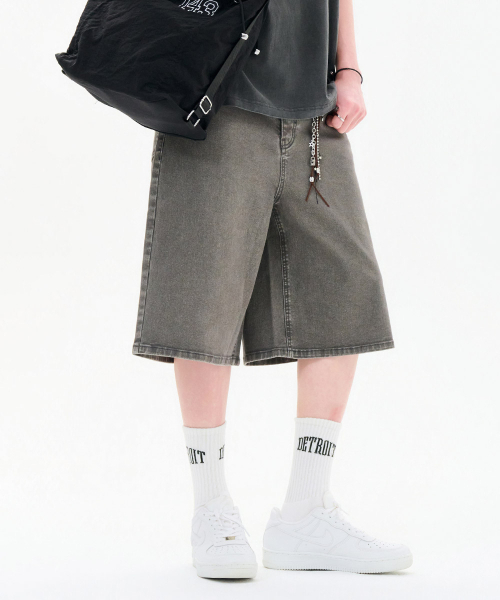 CHASECULT（チェイスカルト）の「男性カラー バミューダ デニムパンツ-FBRK2641D09（その他パンツ・メンズ・ダークグレー・70/76/82/86）」の3枚目の写真