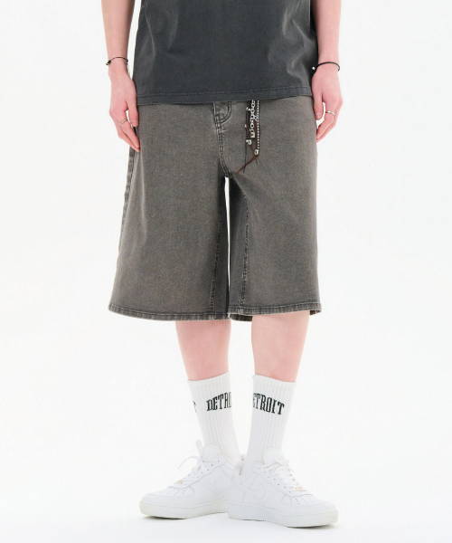 CHASECULT（チェイスカルト）の「男性カラー バミューダ デニムパンツ-FBRK2641D09（その他パンツ・メンズ・ダークグレー・70/76/82/86）」の4枚目の写真