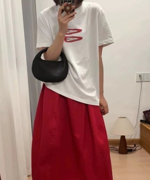 Vipoa（ヴィポア）の「CLIPグラフィックルーズTシャツ（Tシャツ/カットソー・レディース・ライトグレー/ホワイト/ブラック・FREE）」の19枚目の写真