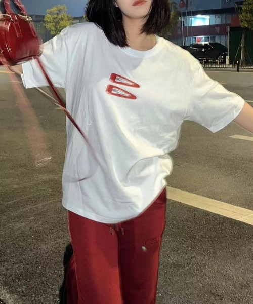Vipoa（ヴィポア）の「CLIPグラフィックルーズTシャツ（Tシャツ/カットソー・レディース・ライトグレー/ホワイト/ブラック・FREE）」の9枚目の写真