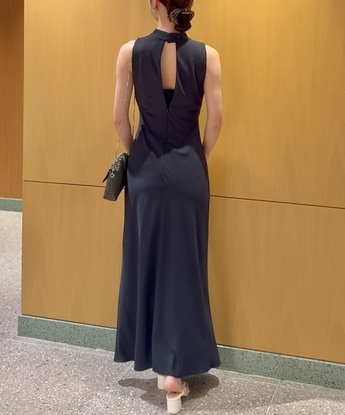 SNIDEL(スナイデル)の「アメスリナローワンピース(ワンピース・レディース・ボルドー/アイボリー/ネイビー・1/0)」の19枚目の写真