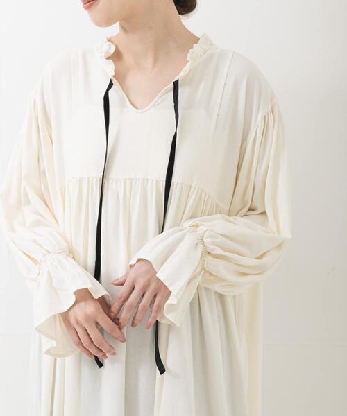 URBAN RESEARCH(アーバンリサーチ)の「Picchi Nia SOFT IVORY(ワンピース・レディース・ホワイト・FREE)」の2枚目の写真