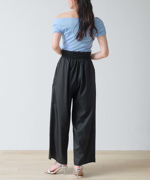 laulea(ラウレア)の「麻調合繊 バックル付 細ベルトタックワイドパンツ(その他パンツ・レディース・ダークブラウン/モカ/ダークグレー/ブラック・M)」の2枚目の写真