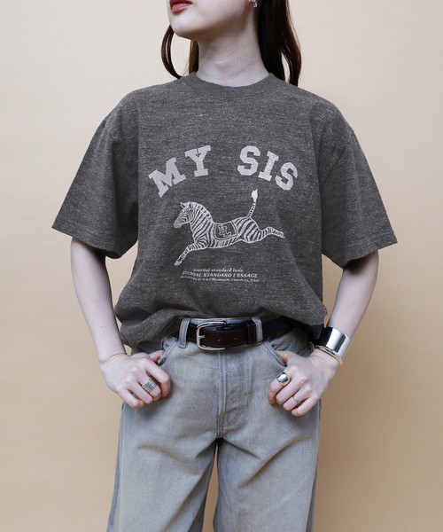 journal standard L'essage(ジャーナルスタンダードレサージュ)の「《追加》【ZEBRA】Tシャツ(Tシャツ/カットソー・レディース・ブラウン/チャコールグレー・FREE)」の11枚目の写真