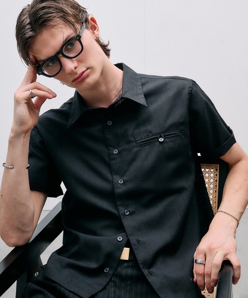 Adoon plain（アドーンプレーン）の「Linen-Touch Sheer Shirt /リネンタッチシアーベーシックシャツ（シャツ/ブラウス・メンズ・アイボリー/ブラウン/ブラック・MEDIUM/LARGE）」の2枚目の写真