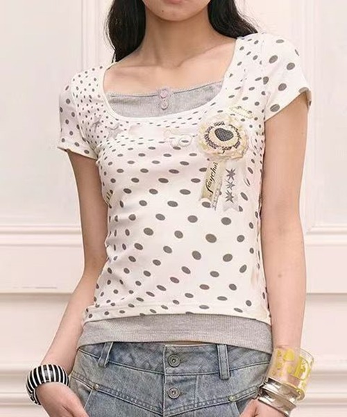 AsheKsha(アシクシャ)の「水玉模様のフェイク2ピース半袖Tシャツ(Tシャツ/カットソー・レディース・ホワイト・M)」の8枚目の写真
