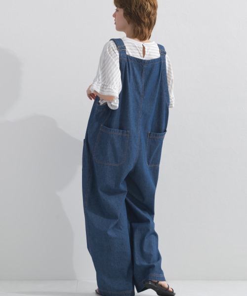 OMNES（オムネス）の「ウォッシュ加工 デニムサロペット（サロペット/オーバーオール・レディース・ブルー/キナリ/インディゴブルー・FREE）」の18枚目の写真