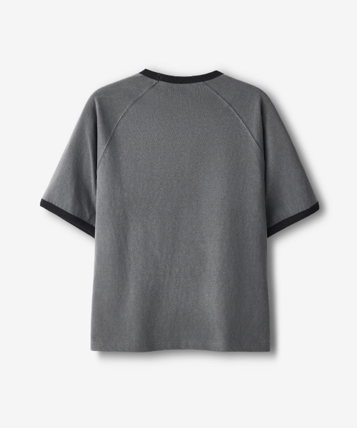ECORR(エコル)の「ピグメントブラシ10クロップリンガーTシャツ_ブラック(Tシャツ/カットソー・レディース・その他・L/M/XL)」の5枚目の写真