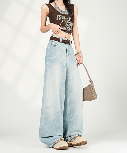 LUCPY(ラクピー)の「ヴィンテージウォッシュワイドデニムパンツ(デニムパンツ・レディース・ブルー・LARGE/MEDIUM/SMALL/X-SMALL)」の2枚目の写真