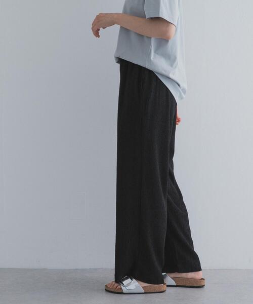 URBAN RESEARCH DOORS(アーバンリサーチドアーズ)の「楊柳ストレートイージーパンツ(その他パンツ・レディース・ブラック/ベージュ系その他・FREE)」の4枚目の写真