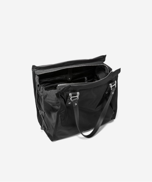 COLE HAAN（コールハーン）の「シブヤ シリーズ ナイロン ノースサウス トート womens（トートバッグ・レディース・ブラック・OSFA）」の4枚目の写真