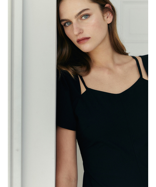 LETQSTUDIO(レチケットスタジオ)の「ペーパーストラップドレス ブラック(ワンピース・レディース・その他・SMALL/MEDIUM)」の4枚目の写真