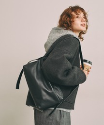 リアルレザー ショルダーバッグ / 600mlボトル収納可能