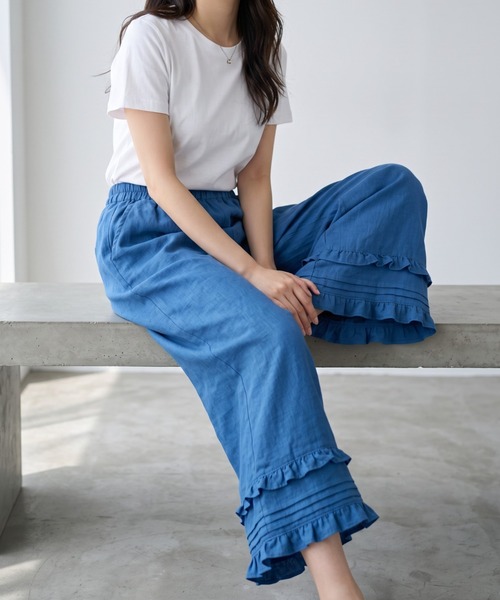 umune(ウムネ)の「裾のフリルデザインが大人可愛い♪イージーパンツ(その他パンツ・レディース・ライトインディゴブルー/インディゴブルー・FREE)」の8枚目の写真