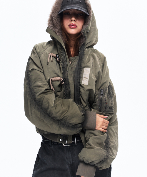 RSSC（アールエスエスシー）の「OVERDYED N-2B BOMBER JACKET - KHAKI（ブルゾン・レディース・その他・1/2）」の4枚目の写真