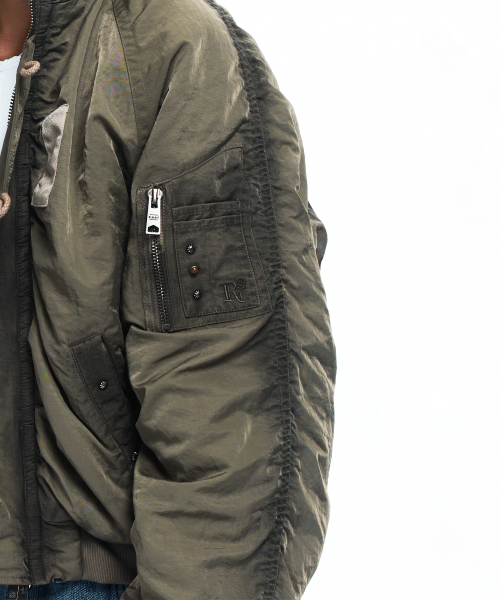 RSSC（アールエスエスシー）の「OVERDYED N-2B BOMBER JACKET - KHAKI（ブルゾン・レディース・その他・1/2）」の8枚目の写真