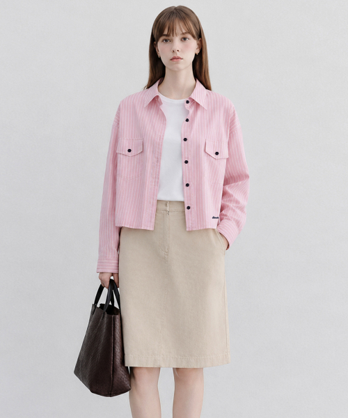 SLOWLOLLI(スローローリ)の「Cielo crop stripe shirt_4 Colors(シャツ/ブラウス・レディース・ベージュ/カーキ/ブルー/PINK・FREE)」の10枚目の写真